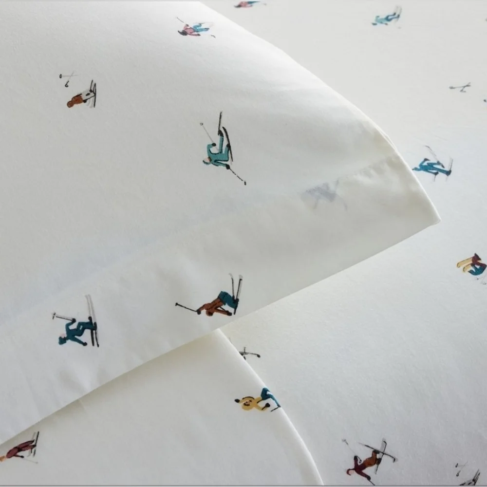 ❤️BUY 2 GET 1 FREE  West Elm Cotton Percale Skiers Sheet Set, King, White, $169